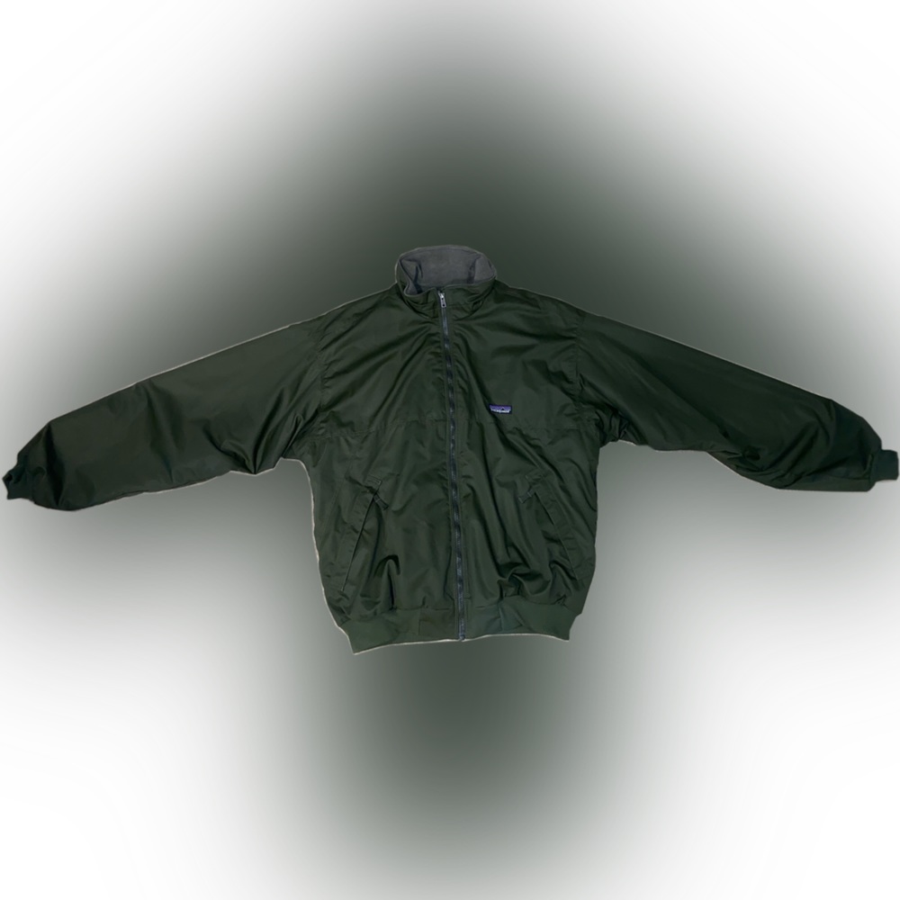 PATAGONIA MENS BOMBED JACKET (size MED)